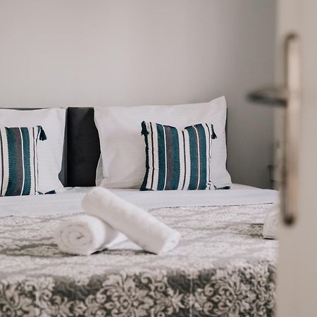 Sea Sailing Apartments 콘토칼리 외부 사진