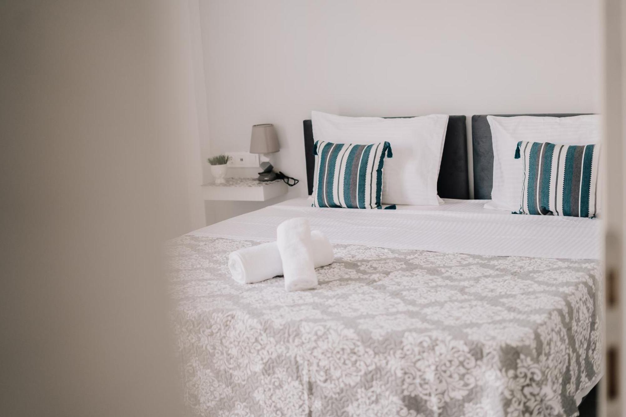 Sea Sailing Apartments 콘토칼리 외부 사진